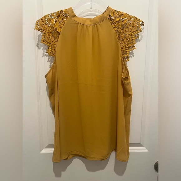 Mustard Lace Sleeve Open Back Top - Picture 14 of 14